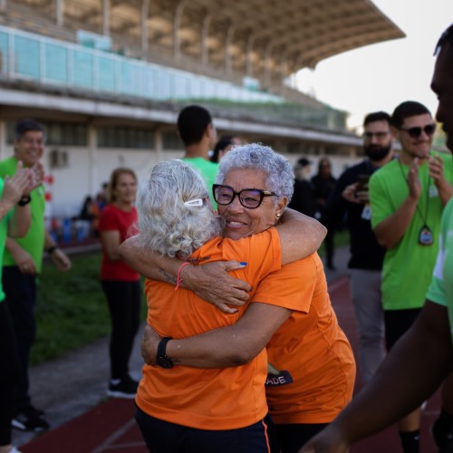 Olimpíadas Viva Melhor reúnem a terceira idade em provas de atletismo em VR